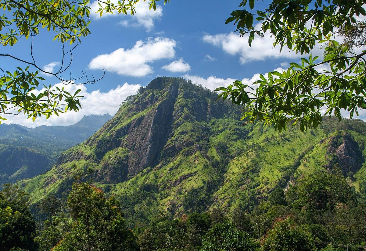 Explore Ella’s Wonders with Sri Lanka Tour Packages